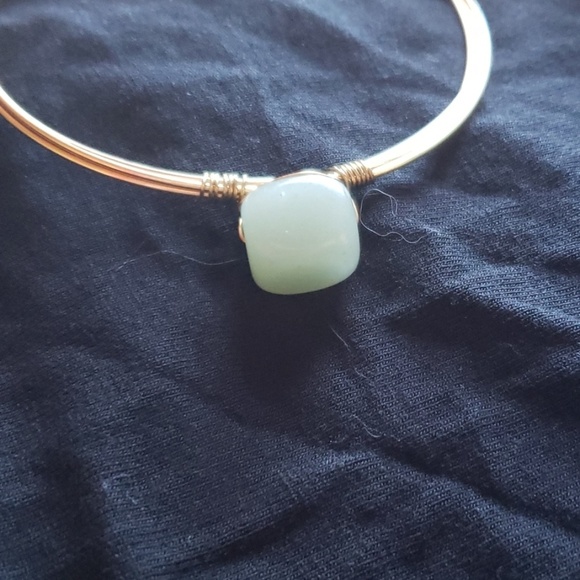 **Host Pick** Handmade serpentine and bronze bangle - Picture 4 of 4